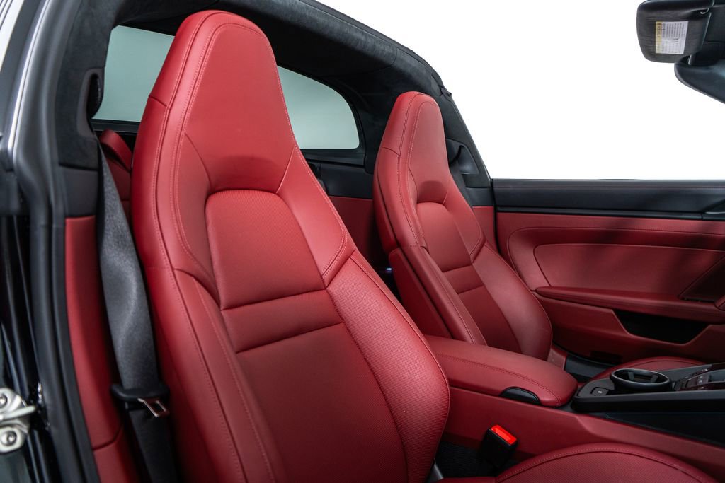 Used 2024 Porsche 911 Targa 4 GTS image 34