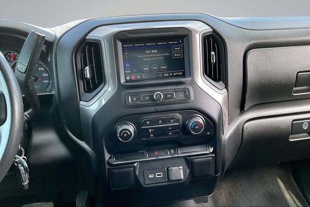 Used 2023 Chevrolet Silverado 2500 Custom w/ Infotainment Package image 10