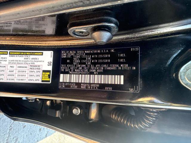 Certified 2023 Toyota Corolla Cross XLE w/ Convenience Package AWD/4WD image 32