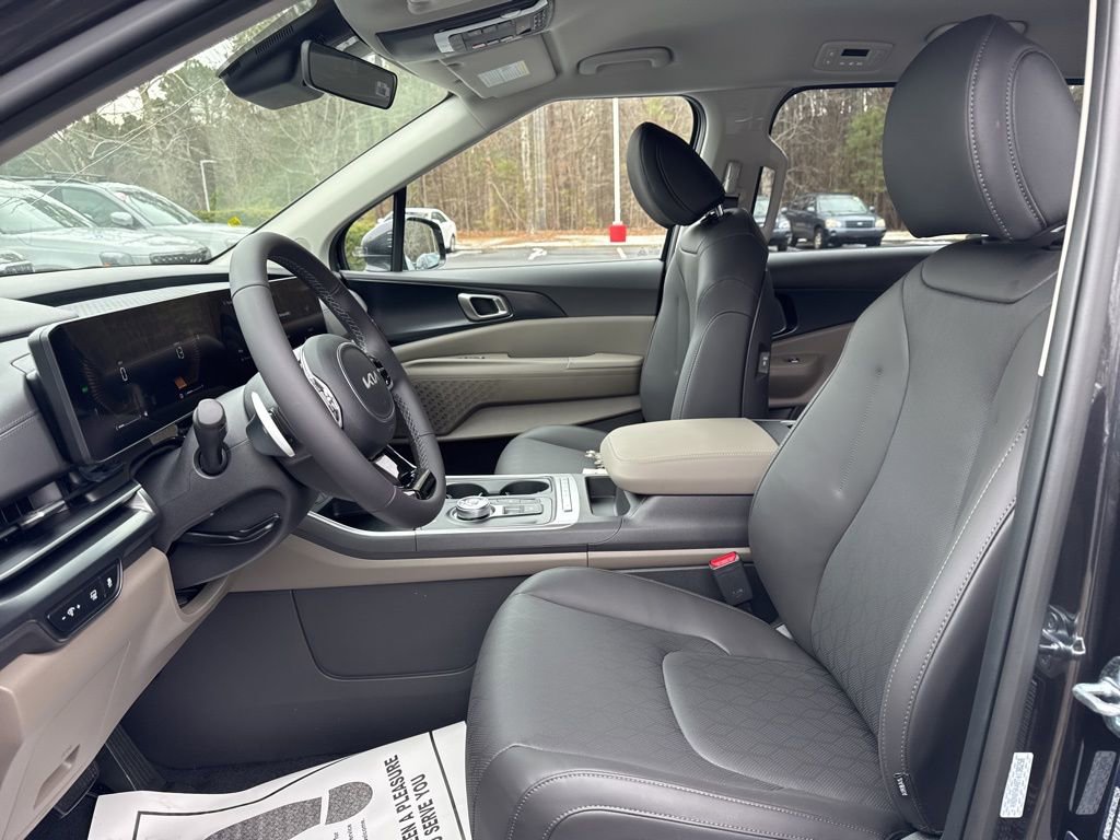 New 2026 Kia Carnival LXS image 10