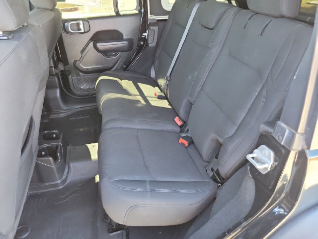 Used 2022 Jeep Wrangler Unlimited Sport AWD/4WD image 25