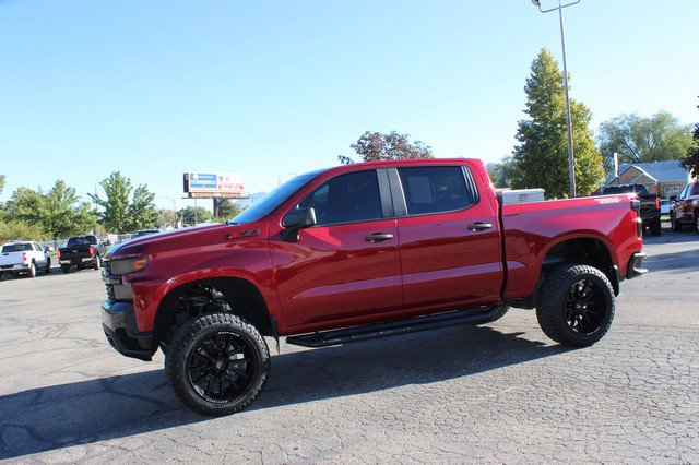 Used 2019 Chevrolet Silverado 1500 Custom Trail Boss image 2