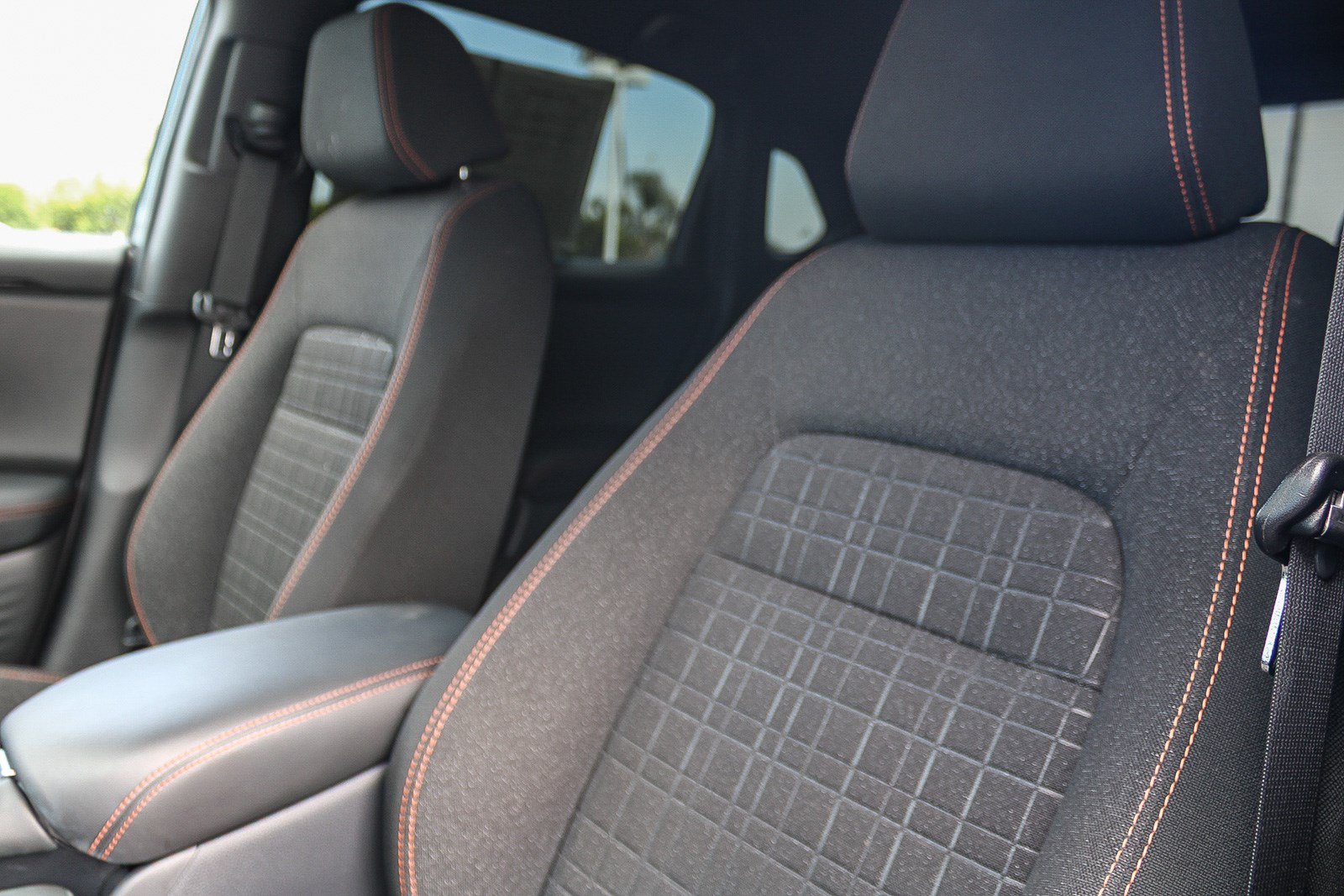 Certified 2025 Honda HR-V Sport image 24