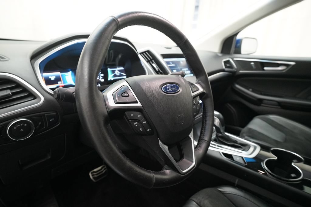 Used 2015 Ford Edge Sport w/ Equipment Group 401A AWD/4WD image 8