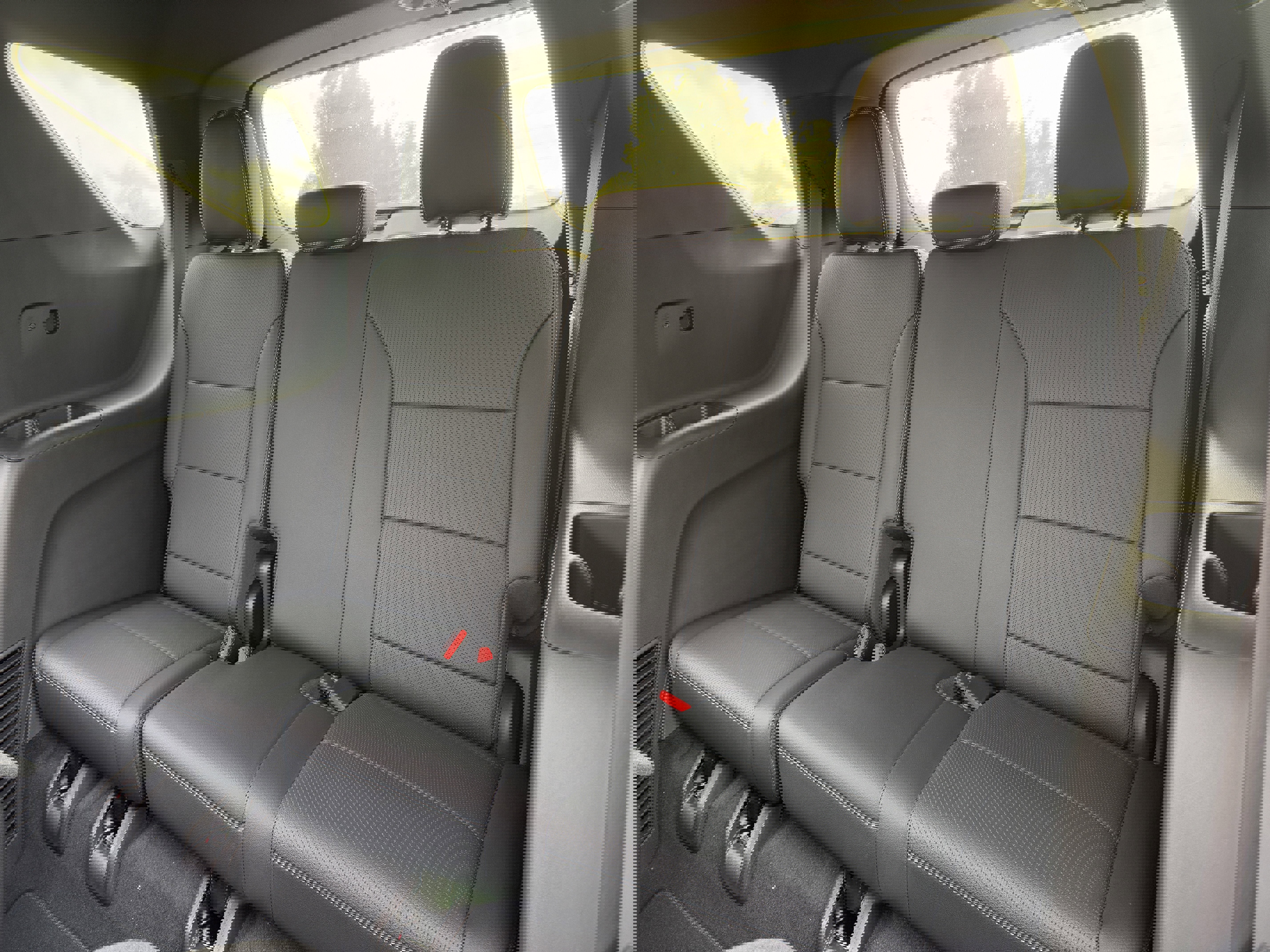 New 2025 Chevrolet Traverse LT image 30