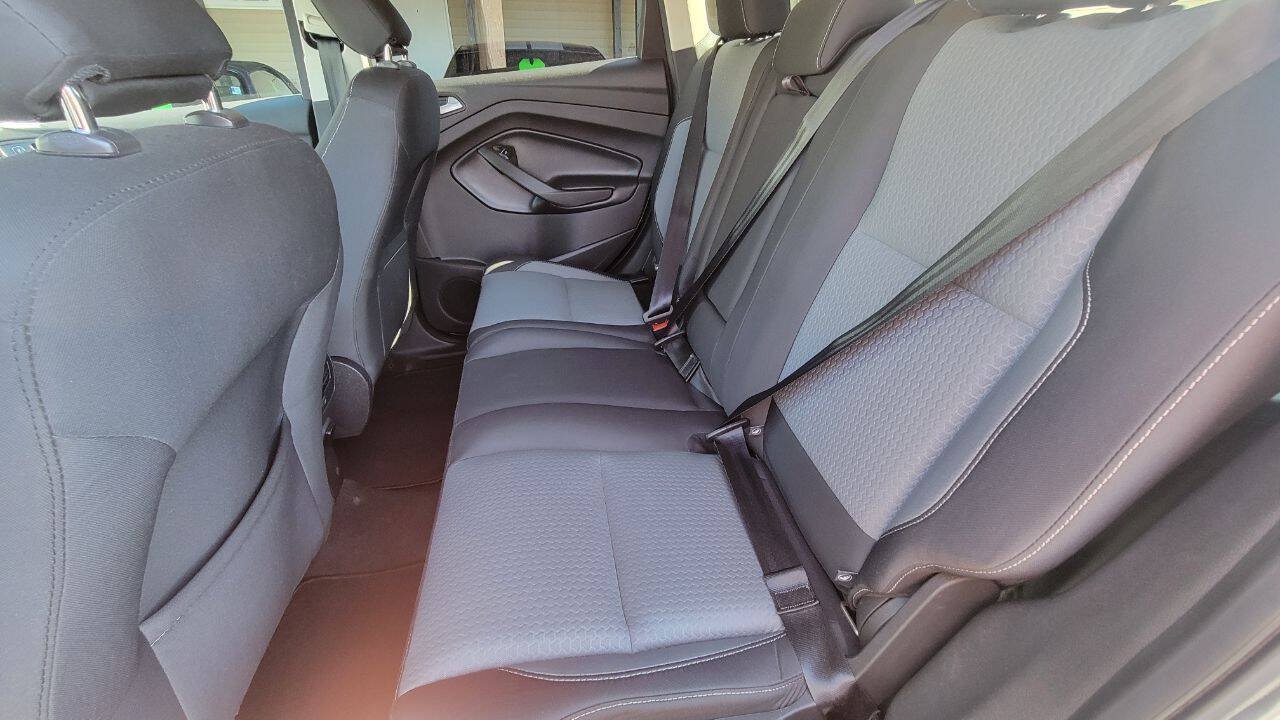 Used 2019 Ford Escape SE AWD/4WD image 25