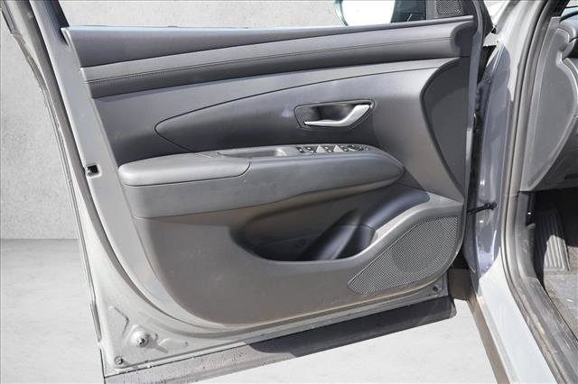 New 2027 Hyundai Santa Cruz SE AWD/4WD image 12