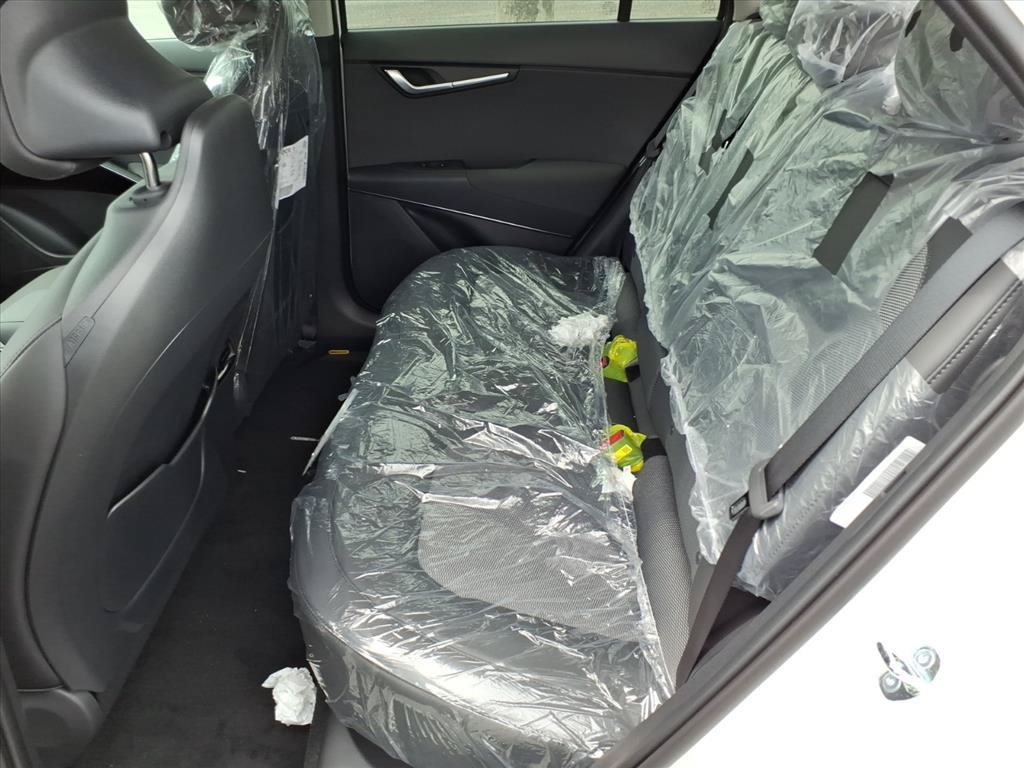 New 2026 Kia Niro Wind w/ Wind Preserve Package FWD image 12