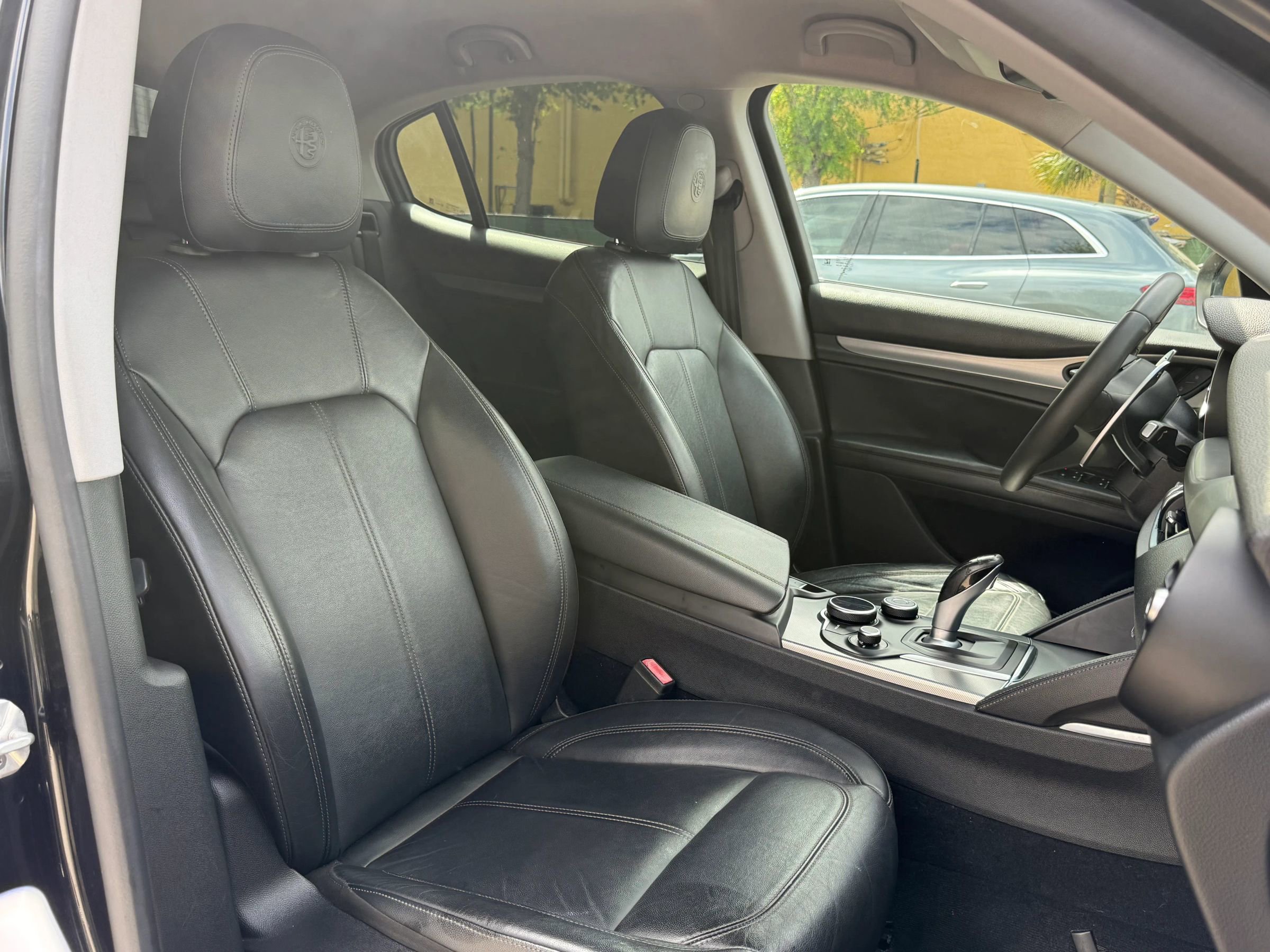 Used 2018 Alfa Romeo Stelvio Sport w/ Quick Order Package 22J Sport image 15