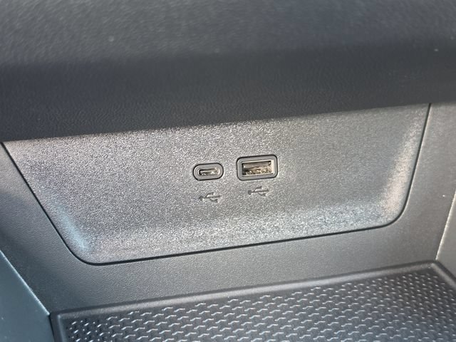 New 2027 Chevrolet Equinox LT w/ Convenience Package II FWD image 27