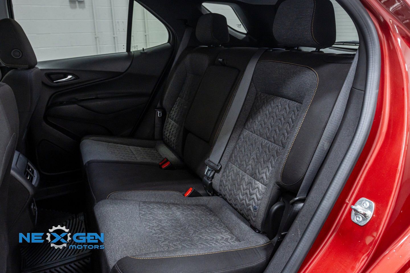 Used 2024 Chevrolet Equinox LT FWD image 28