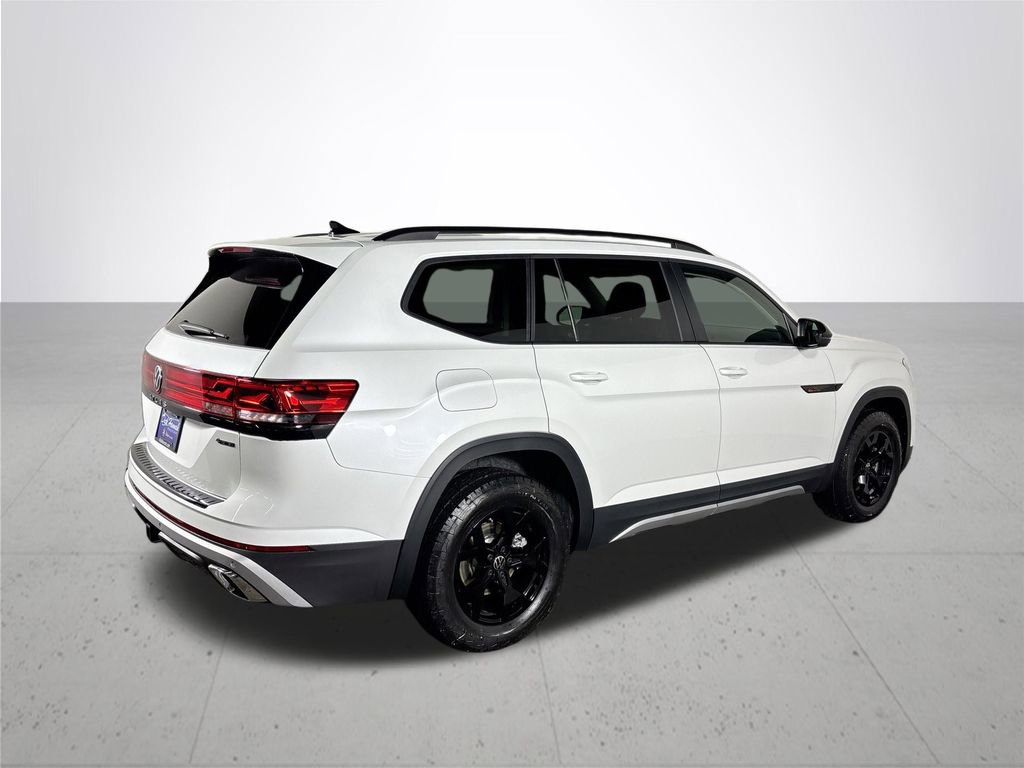 New 2026 Volkswagen Atlas Peak Edition image 6