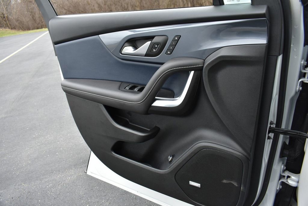 Used 2023 Chevrolet Blazer RS w/ Driver Confidence II Package AWD/4WD image 30