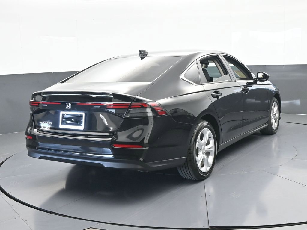 Used 2024 Honda Accord LX image 5