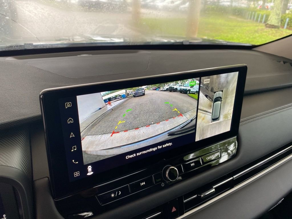New 2025 Mitsubishi Outlander SE image 10