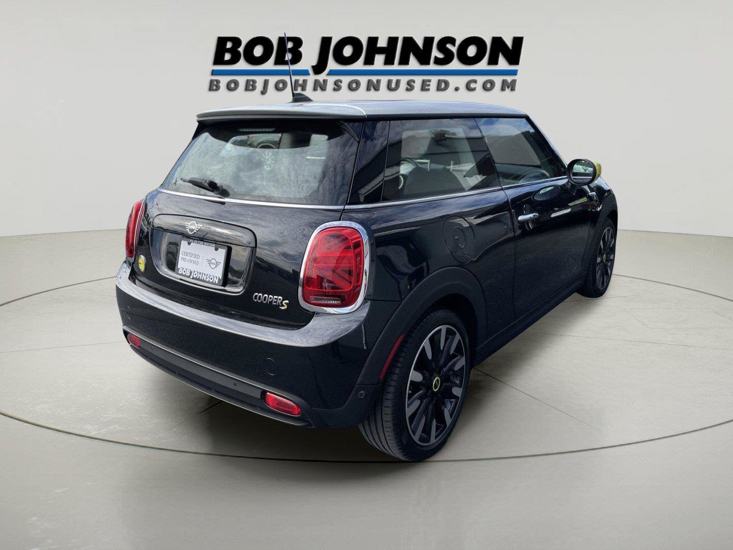 Used 2024 MINI Cooper SE FWD image 7
