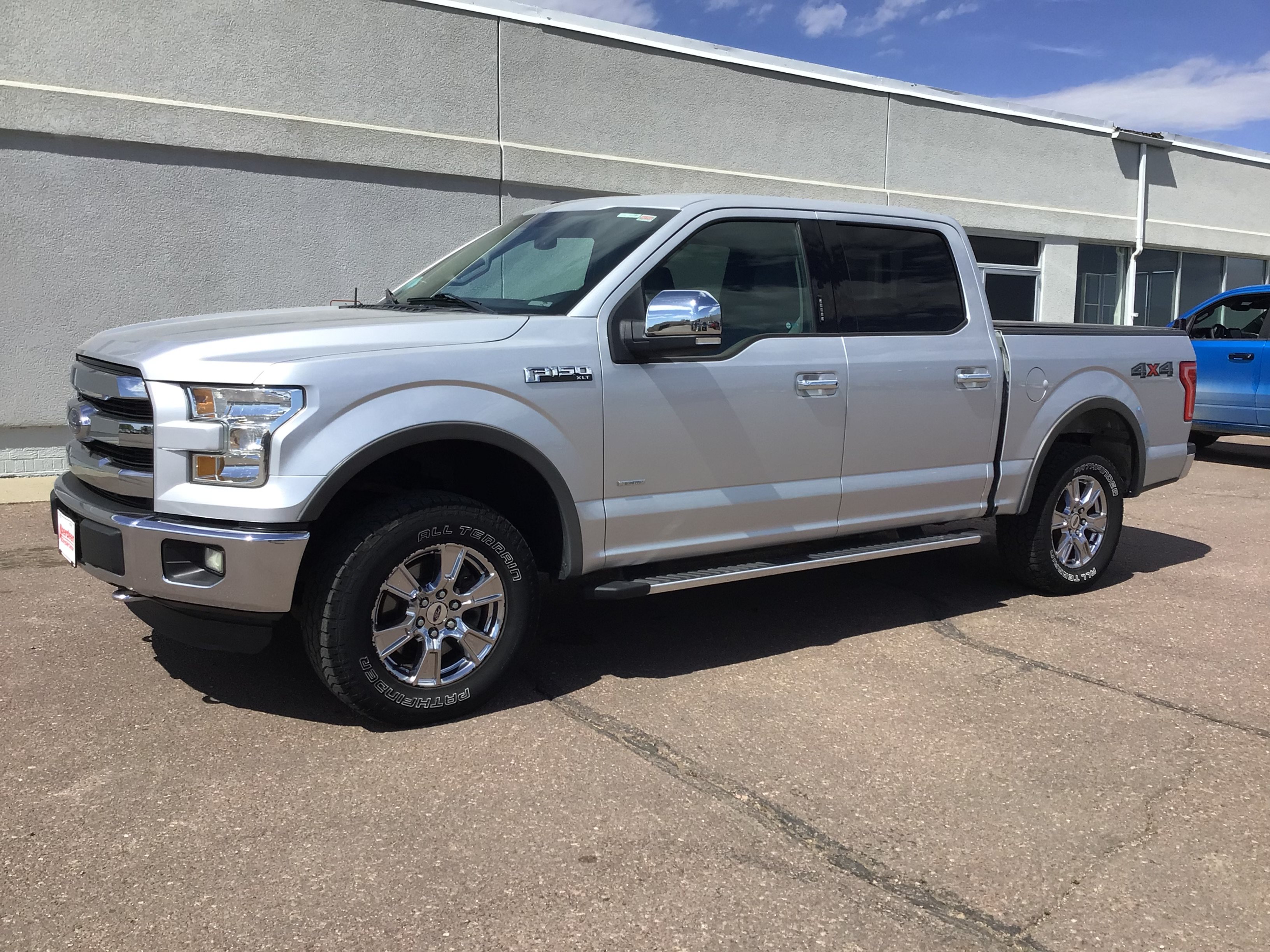 Used 2015 Ford F150 XLT w/ Equipment Group 302A Luxury AWD/4WD image 2