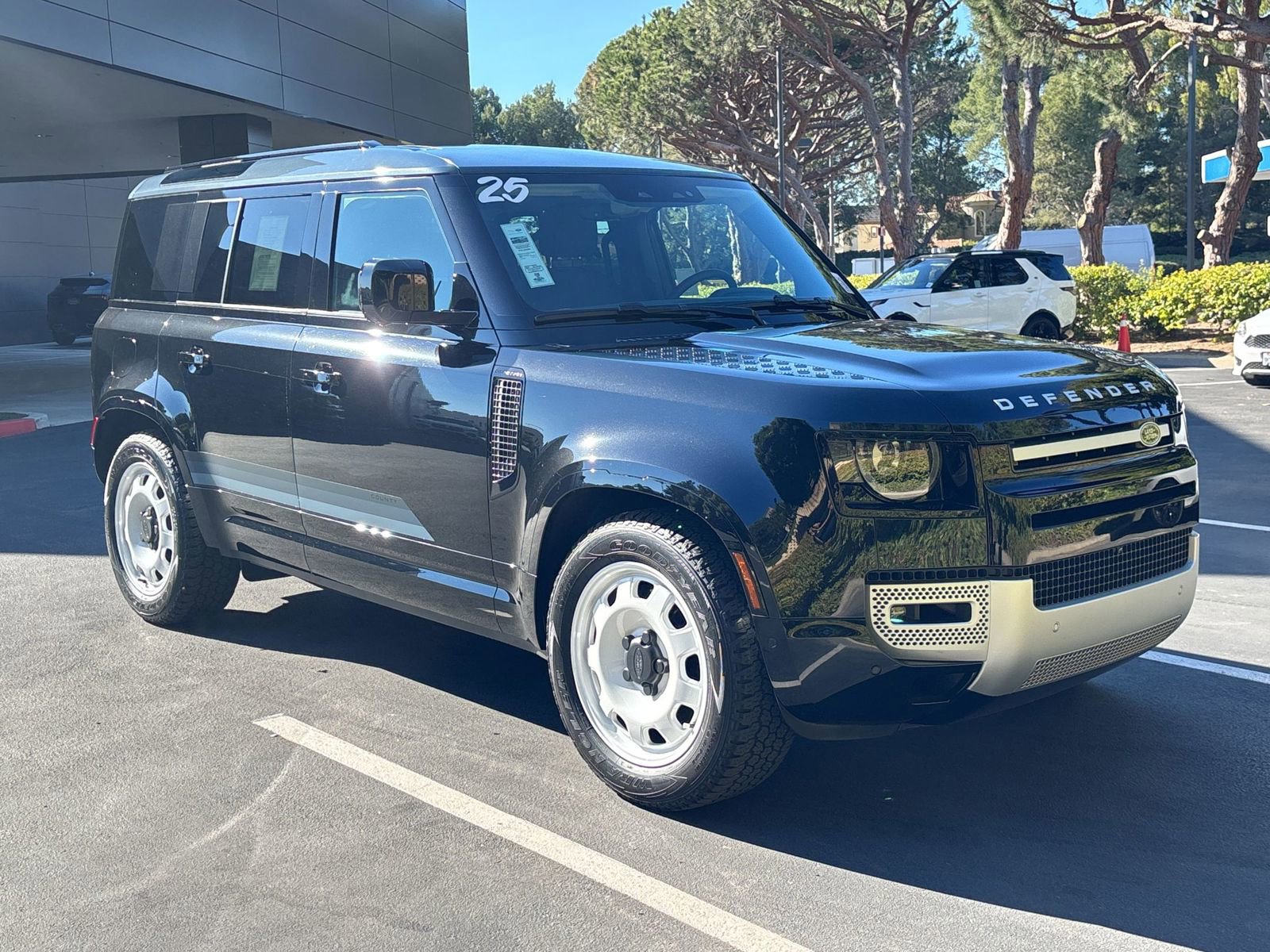 Certified 2025 Land Rover Defender 110 S image 7