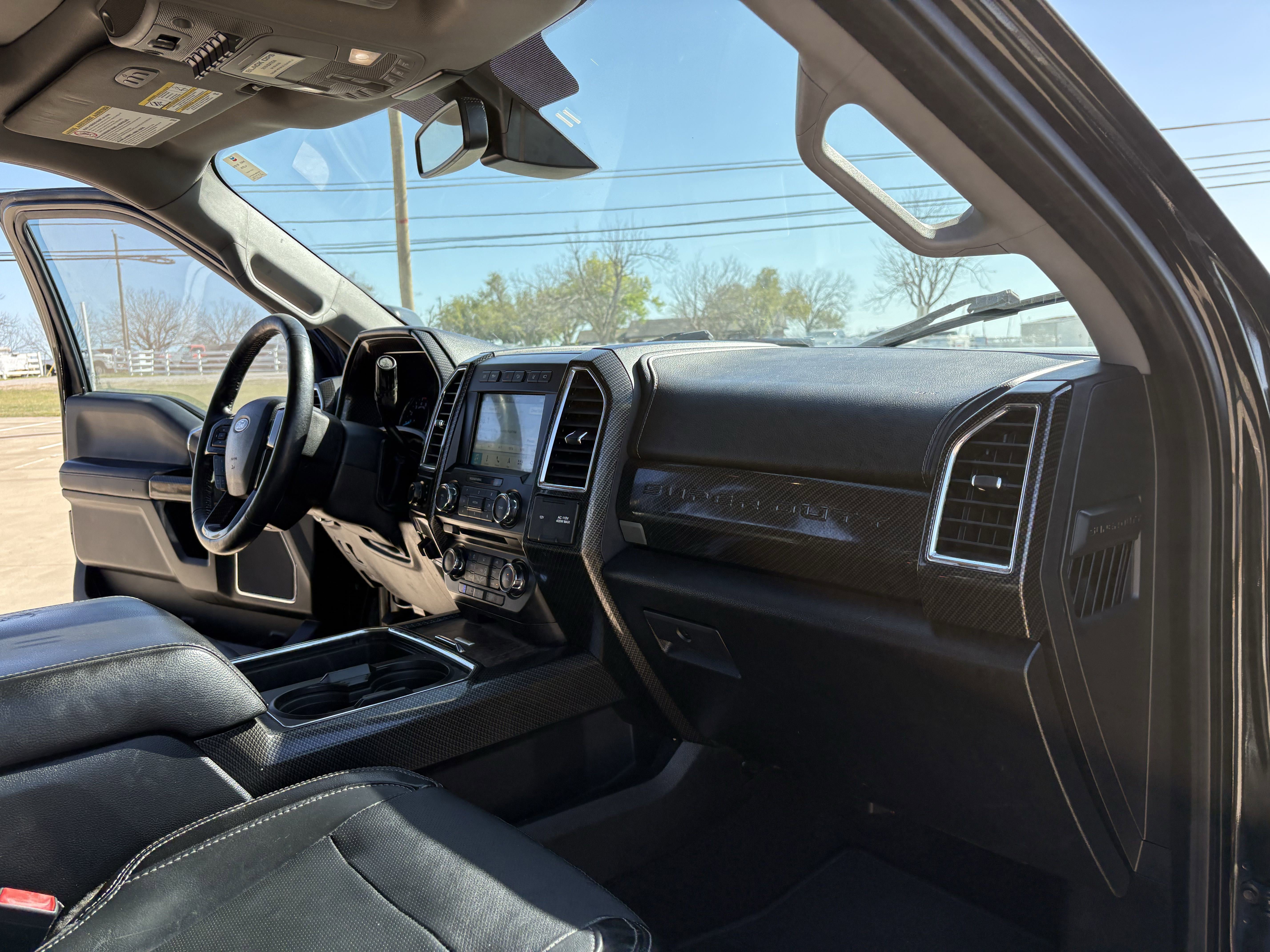 Used 2018 Ford F250 Lariat w/ Lariat Ultimate Package image 16