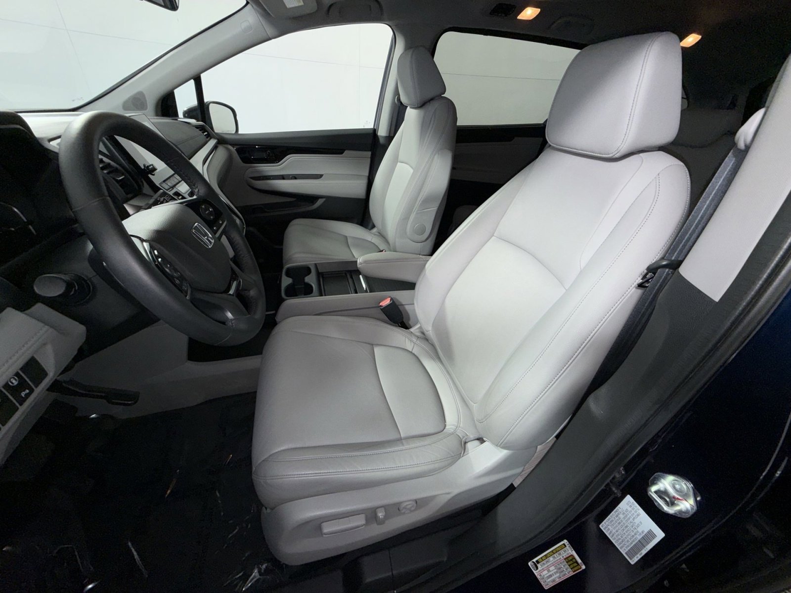 Used 2023 Honda Odyssey Touring image 10