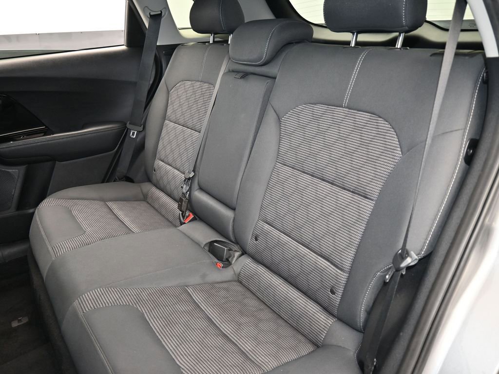 Used 2022 Kia Niro LXS image 31