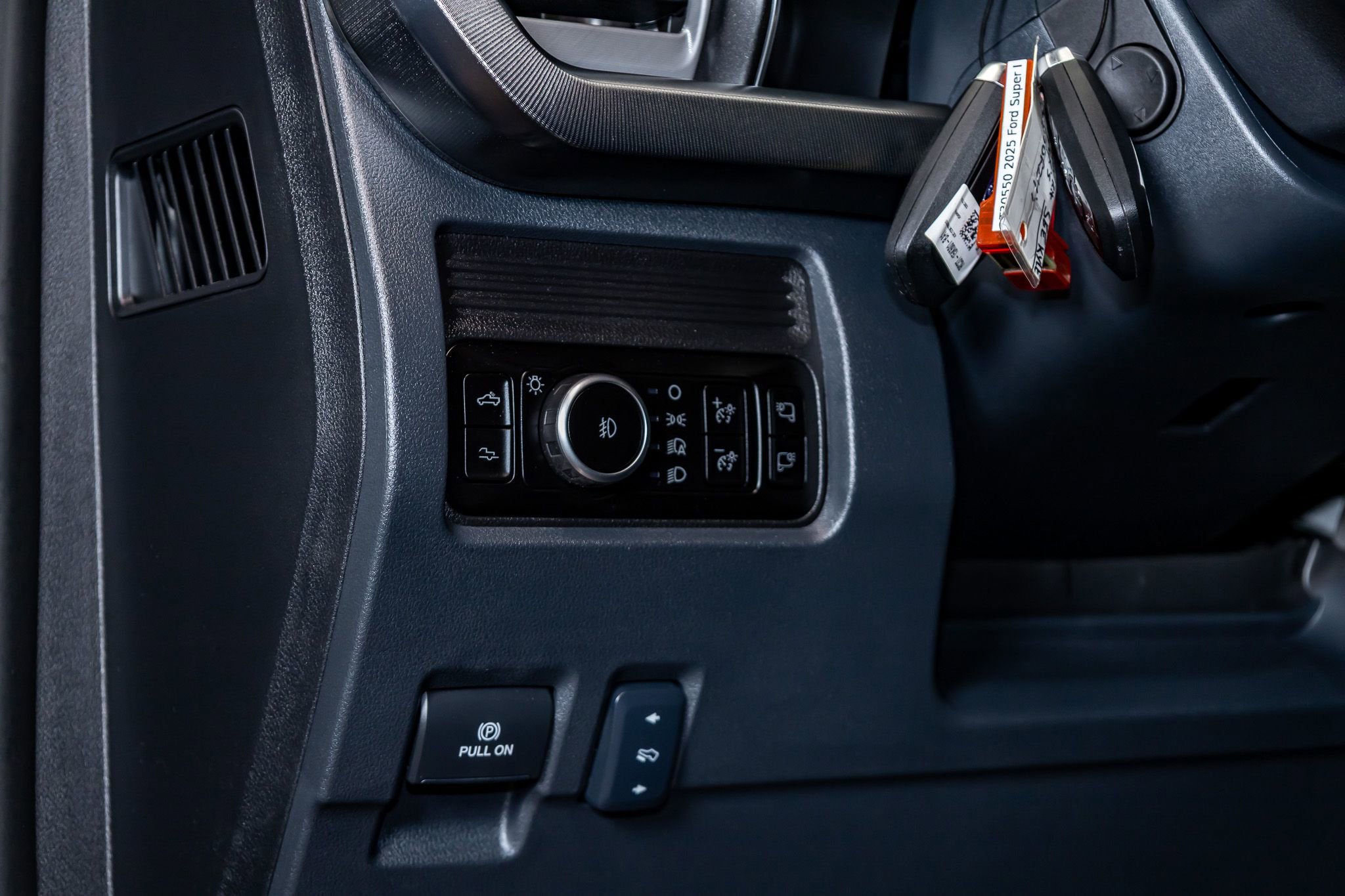 Used 2025 Ford F350 XL image 22