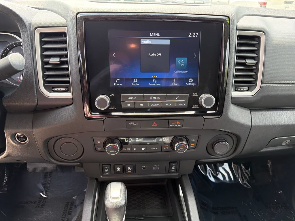 Used 2024 Nissan Frontier SV w/ SV Convenience Package RWD image 25