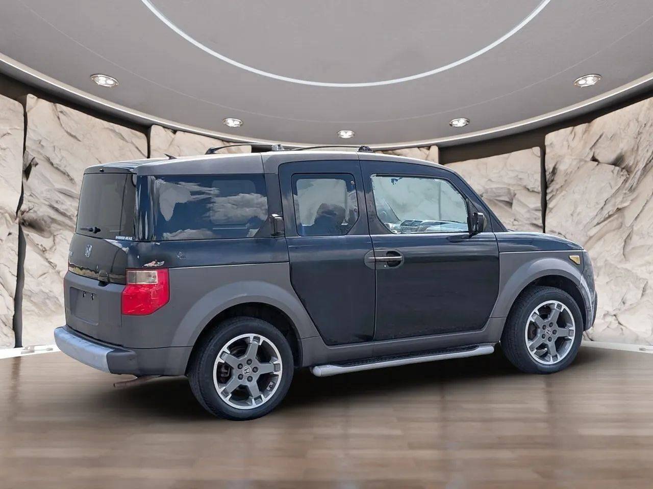 Used 2003 Honda Element EX image 10