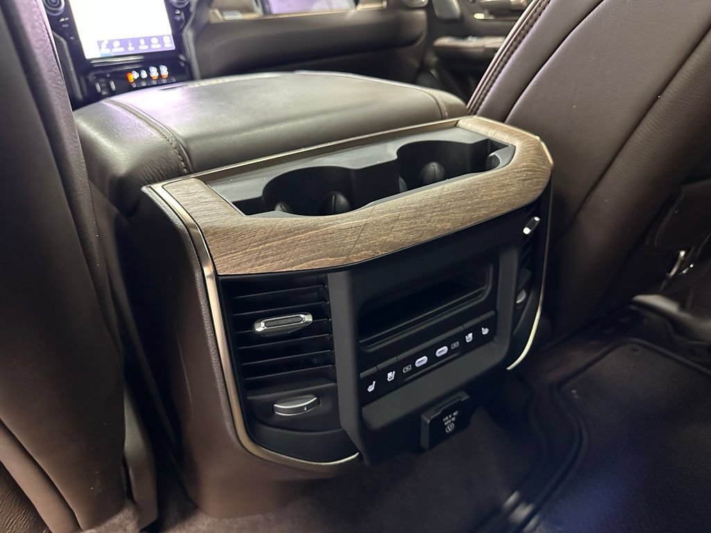 Used 2026 RAM 1500 Limited AWD/4WD image 47