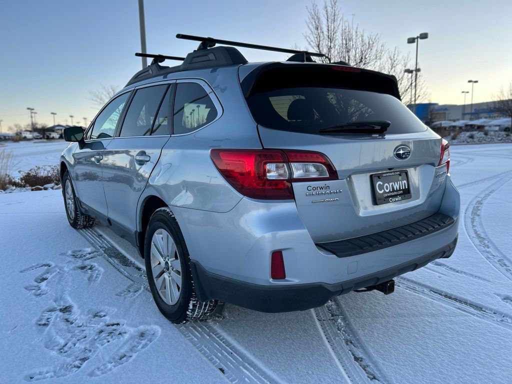 Used 2016 Subaru Outback 2.5i Premium image 5