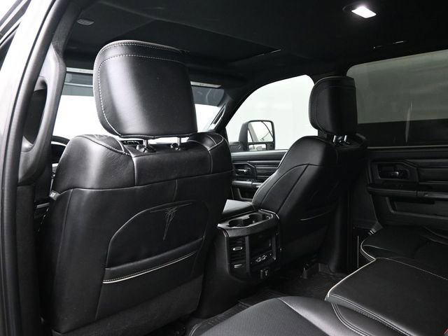 Used 2024 RAM 2500 Limited AWD/4WD image 17