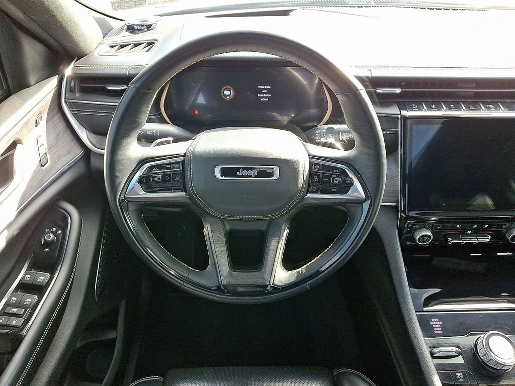 Used 2021 Jeep Grand Cherokee L Overland w/ Advanced Protech Group III image 2