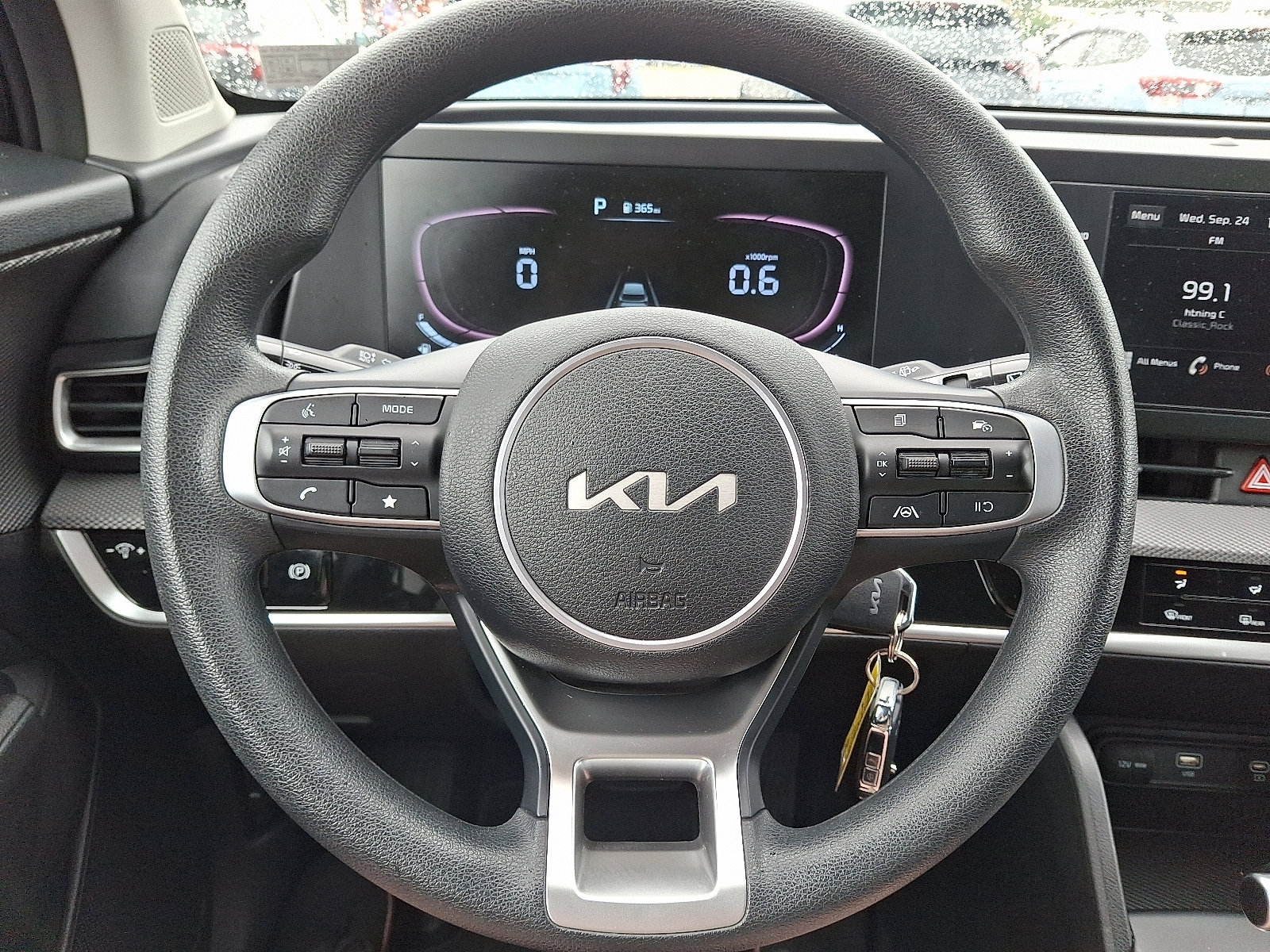 Used 2023 Kia Sportage LX image 19
