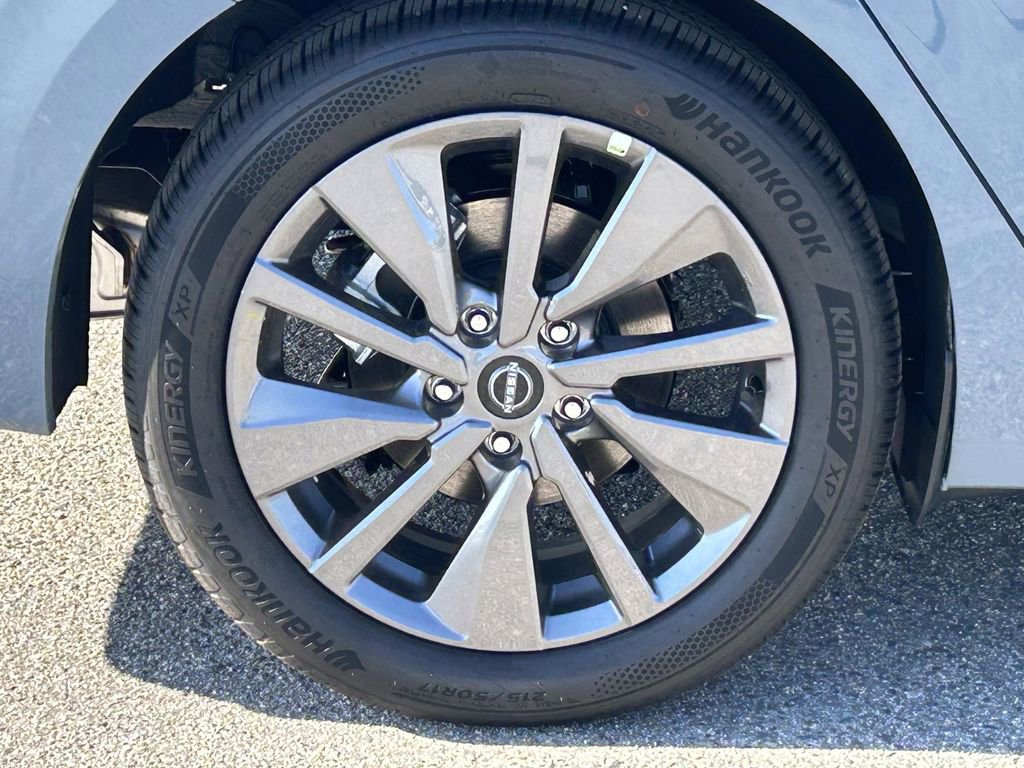 New 2026 Nissan Sentra SL w/ Floor Mat Package image 7