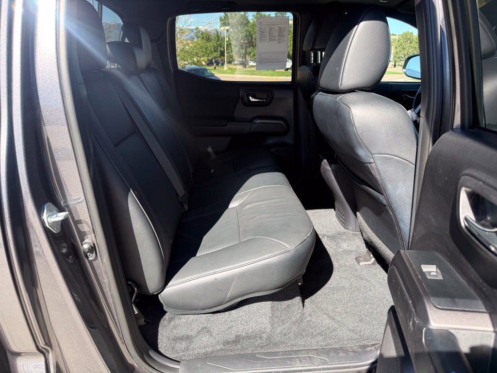 Used 2021 Toyota Tacoma TRD Pro AWD/4WD image 28