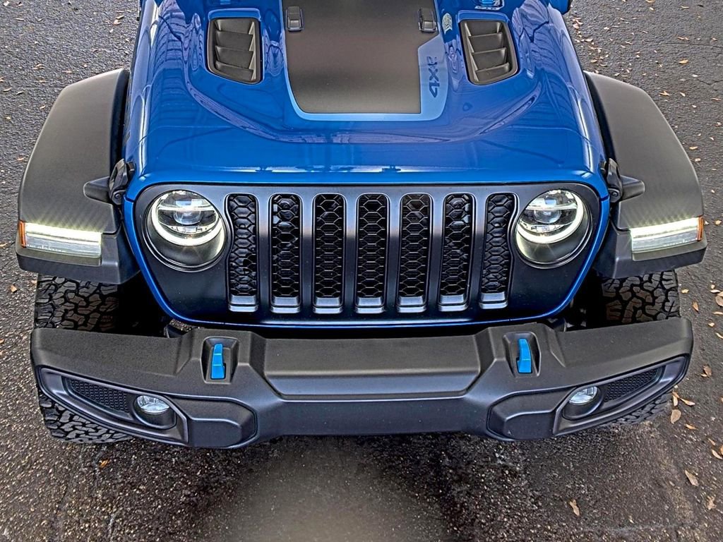 Used 2022 Jeep Wrangler Unlimited Rubicon 4xe w/ Safety Group image 5