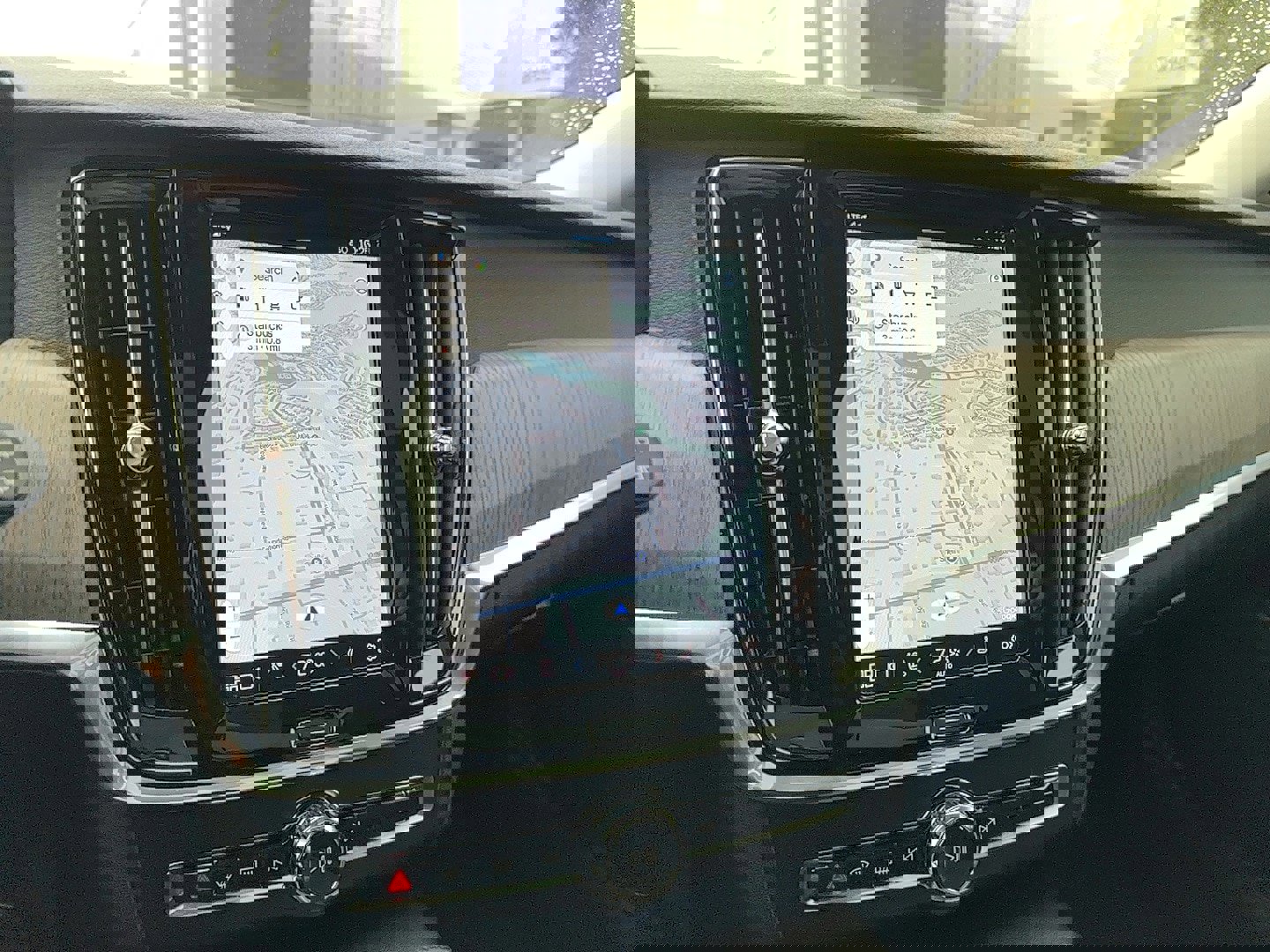 Certified 2023 Volvo V90 B6 Cross Country Plus image 23