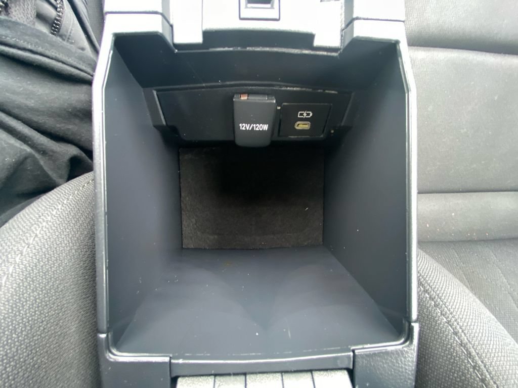 Used 2023 Toyota Corolla LE w/ LE Convenience Package FWD image 25