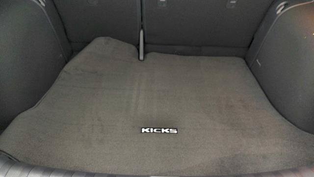 Certified 2023 Nissan Kicks SV FWD image 27