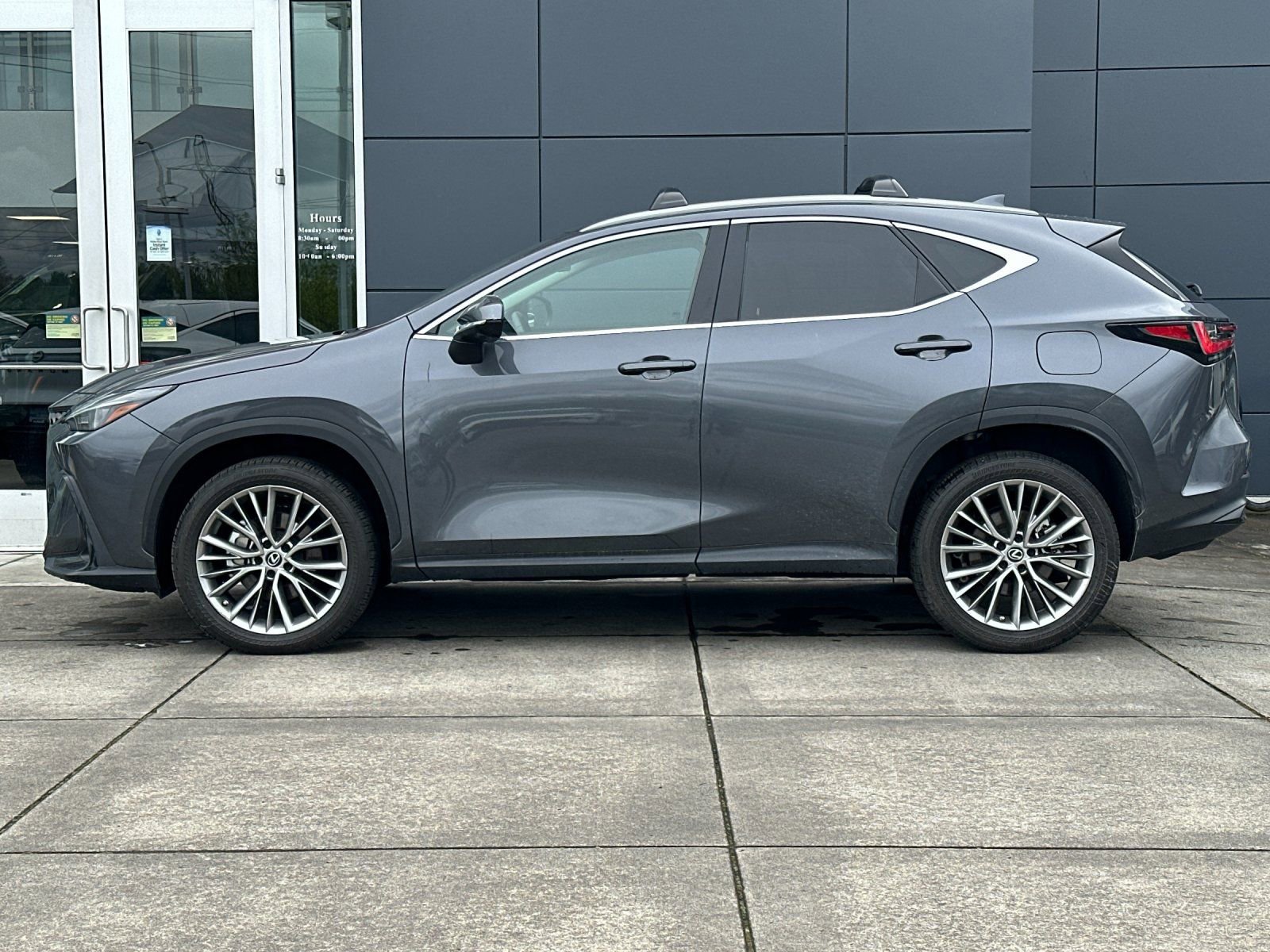 Used 2023 Lexus NX 350 AWD w/ Vision Package image 6