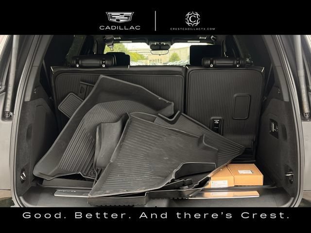 Certified 2026 Cadillac Escalade Platinum Sport w/ LPO, ONYX Package AWD/4WD image 34