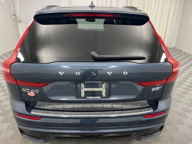 Certified 2023 Volvo XC60 B5 Plus w/ Climate Package AWD/4WD image 7