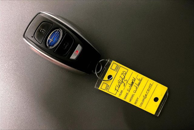 Used 2025 Subaru Outback Onyx Edition AWD/4WD image 11
