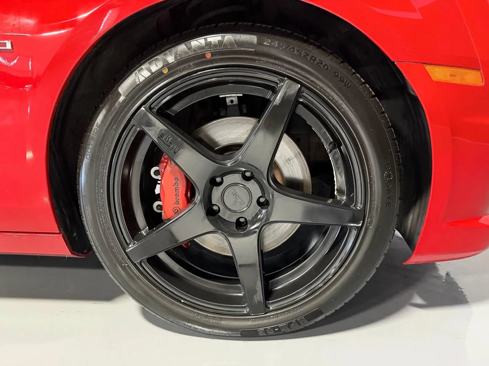 Used 2011 Chevrolet Camaro SS RWD image 9