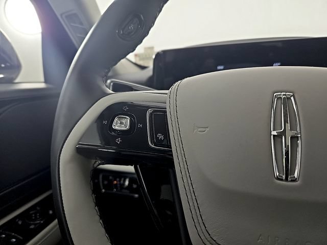 New 2026 Lincoln Aviator 2WD image 19