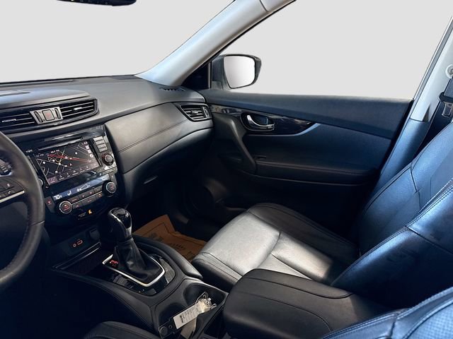 Used 2018 Nissan Rogue SL w/ Premium Package image 25