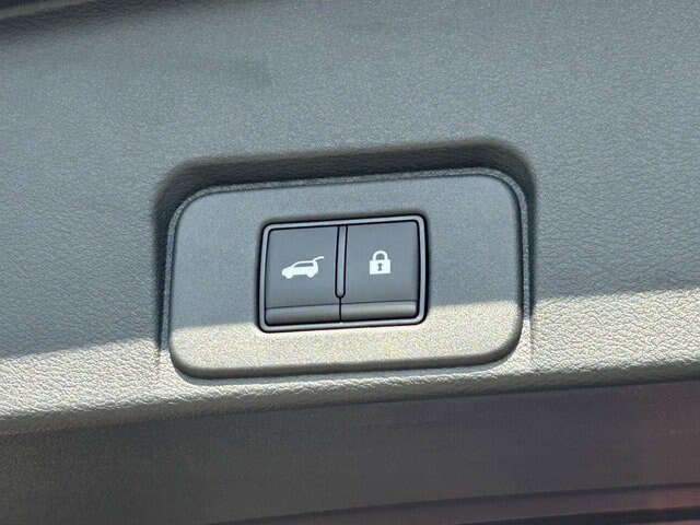 New 2026 Nissan Rogue Platinum AWD/4WD image 15