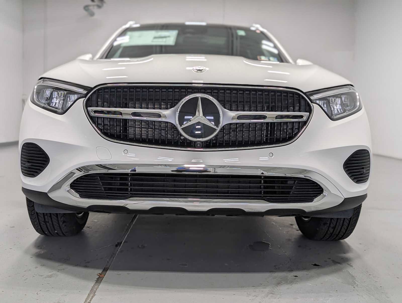 New 2027 Mercedes-Benz GLC 300 4MATIC image 2