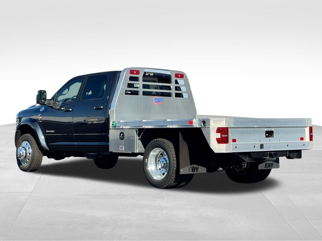 New 2026 RAM 4500 4x4 Crew Cab DRW w/ Laramie Trim Package image 5