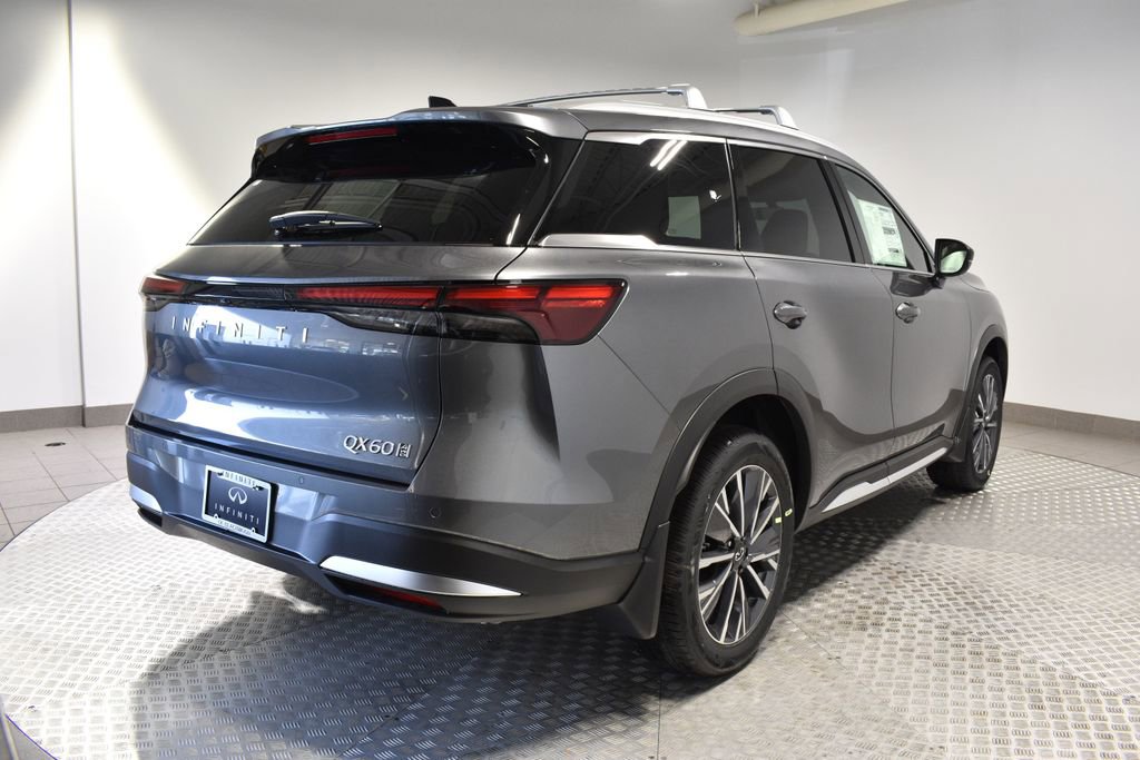 New 2026 INFINITI QX60 Luxe w/ Family Package image 3